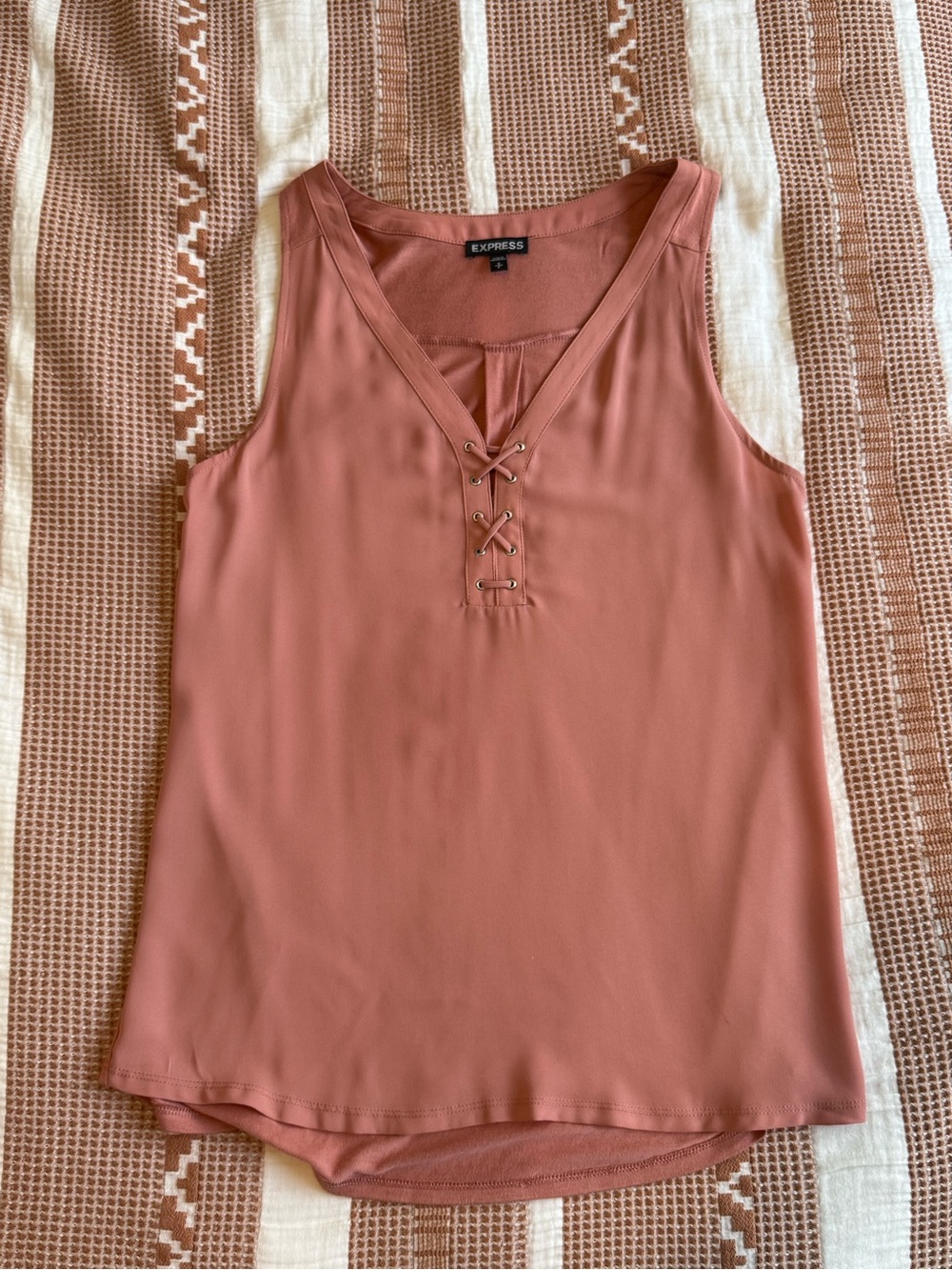 Express Women's Mauve Lace-Up V-Neck Sleeveless Camisole